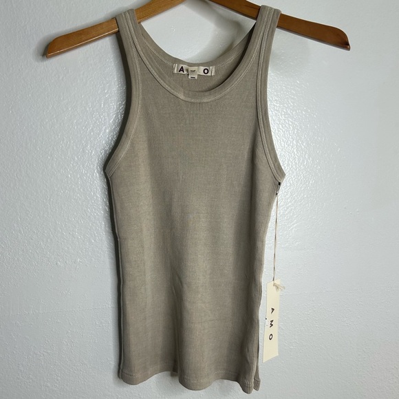 NWT AMO 100% Cotton Ribbed Scoop Neck Tan Tank Top - Picture 8 of 10